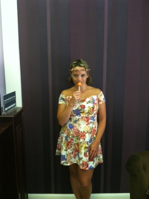 Hooly Winchell of Granite State of Mind parody voideo thinks Original Gourmet Lollipops@oglollipops are, Lip Smacking Good! 